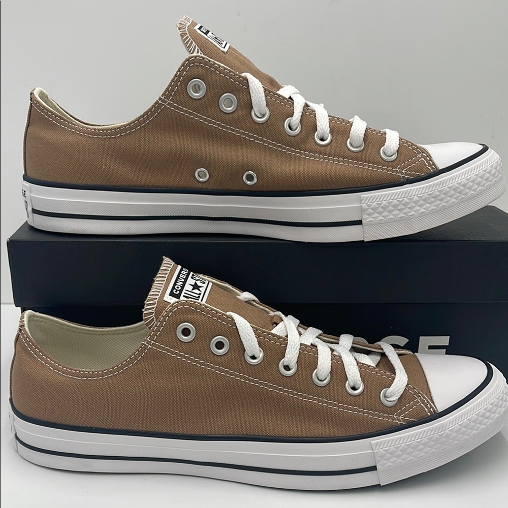 Converse Men’s Brown and White Chuck Taylor All Star Low-Top Sneaker - Hot Tea